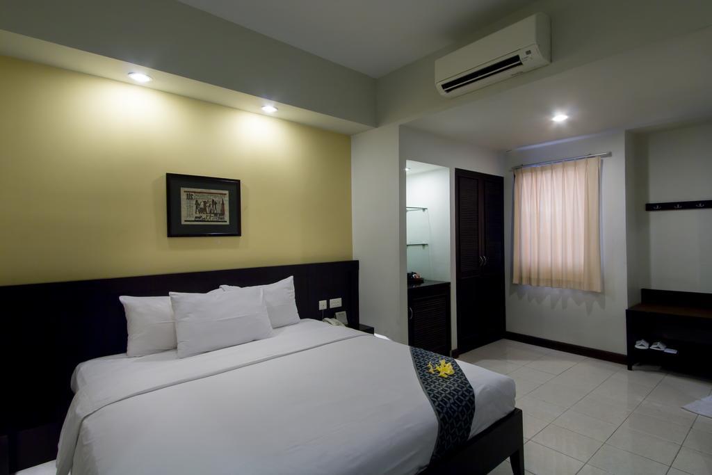 סמאראנג Hotel Quirin חדר תמונה