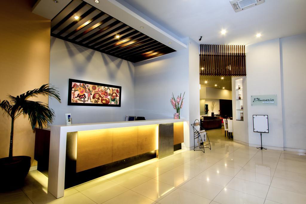 סמאראנג Hotel Quirin מראה חיצוני תמונה